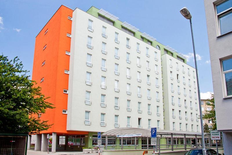 My Home Apartments Pressburg Exterior foto